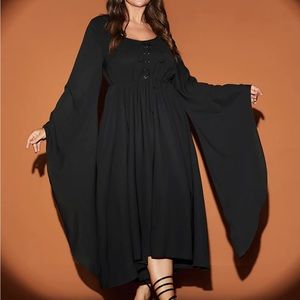 Black bloom chic 2xl dress!